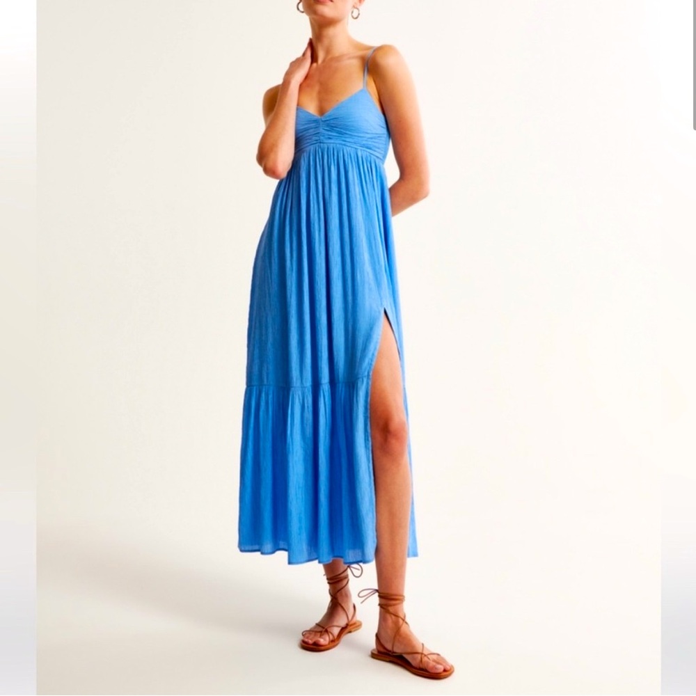 Blue Abercrombie Crinkle Textured Ruched Maxi Dress embire waist v neck summer
